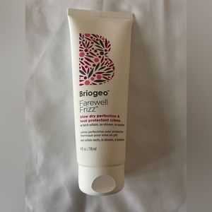 Briogeo Farewell Frizz Heat Protectant/Blow Dry Crème. 4 oz.